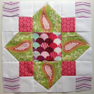 Quatrefoil quilt block