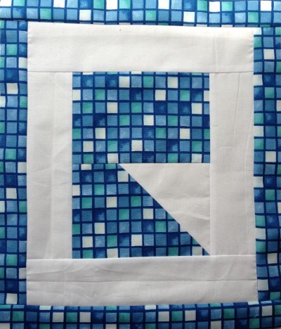 Letter R quilt block