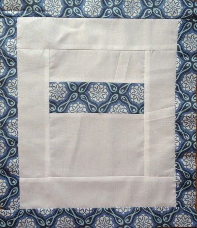 Hyphen symbol quilt block