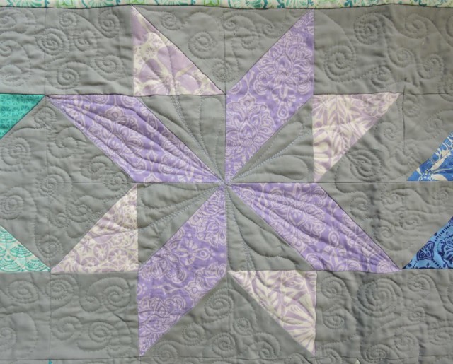 Aurora BOM pinwheel star quilting