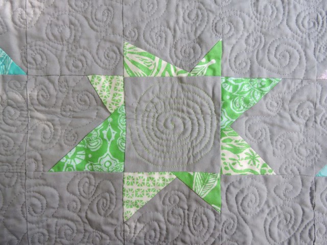 Aurora BOM scrappy star quilting