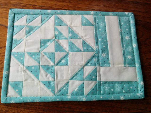 6 inch Snowflake quilt pattern by BlossomHeartQuilts.com