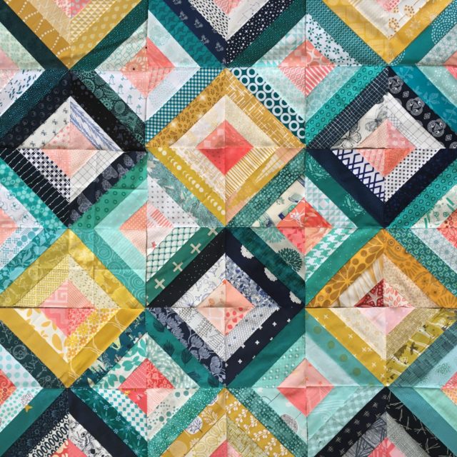 Treasure Hunt quilt block quilt from quilting bee