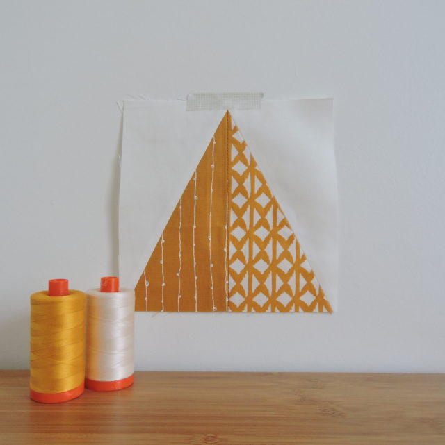 Half rectangle triangle quilt block