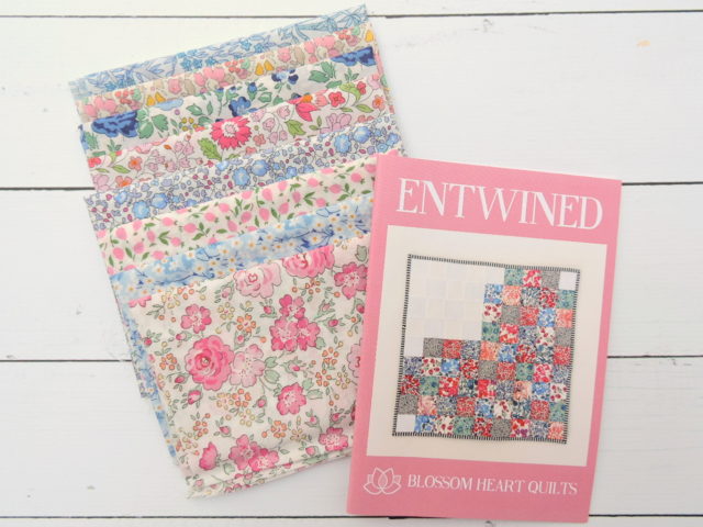 Entwined mini quilt kit