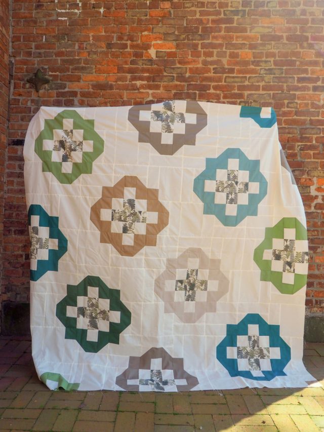 Easy bed quilt pattern