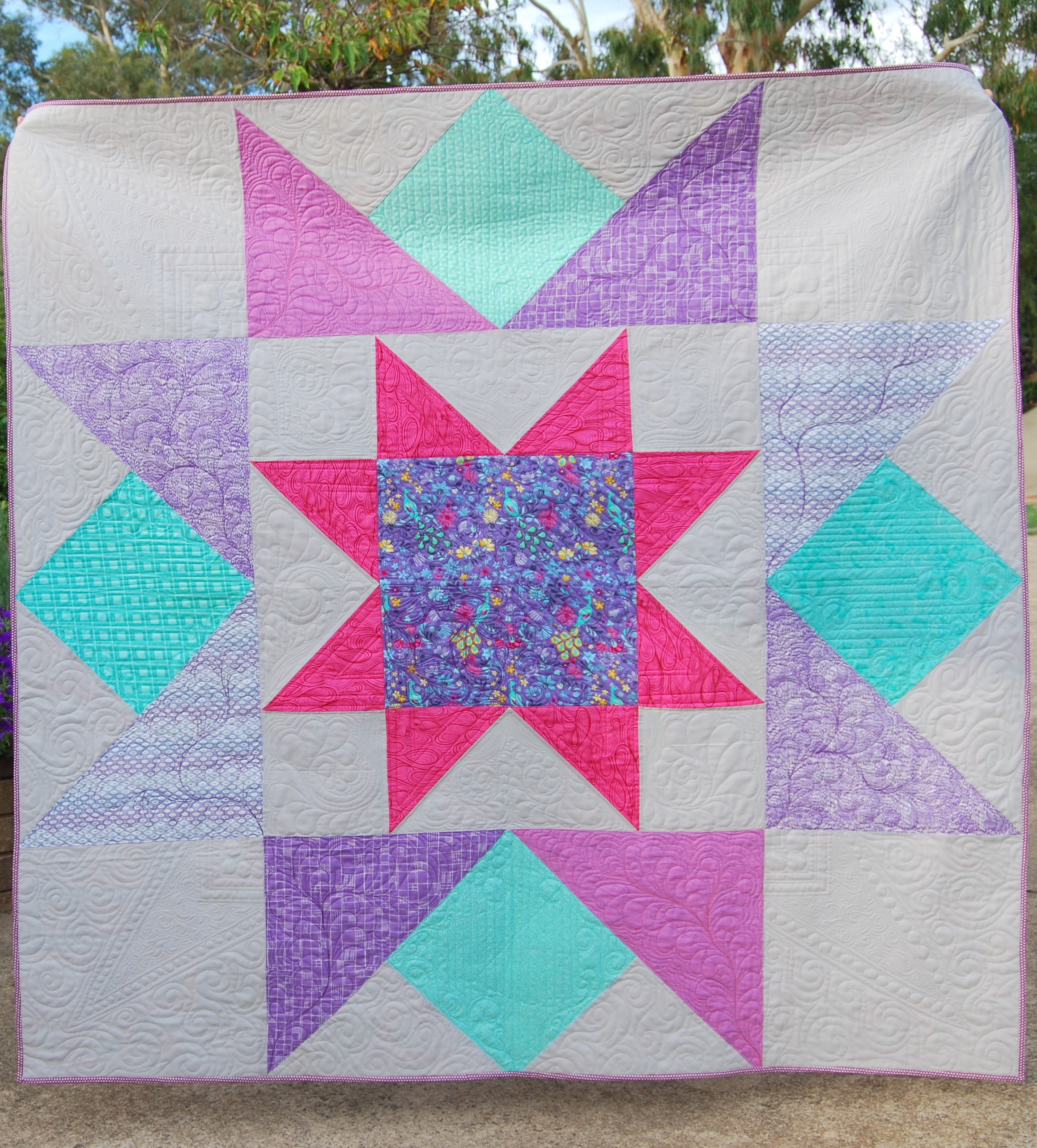 Blogger’s Quilt Festival – Bright Sky